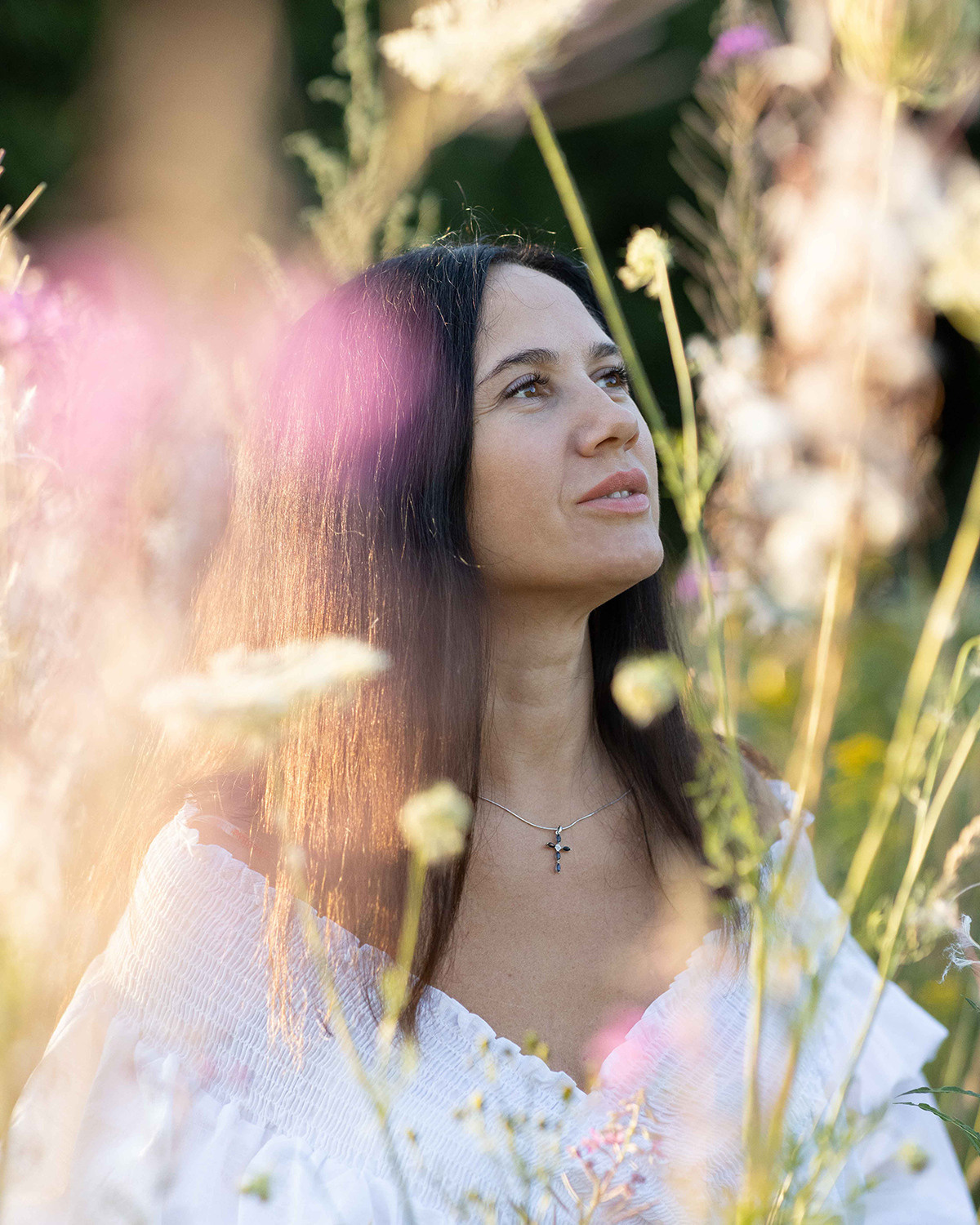 Фото с полевыми цветами. Портретный фотограф Екатерина Лысенко, Москва