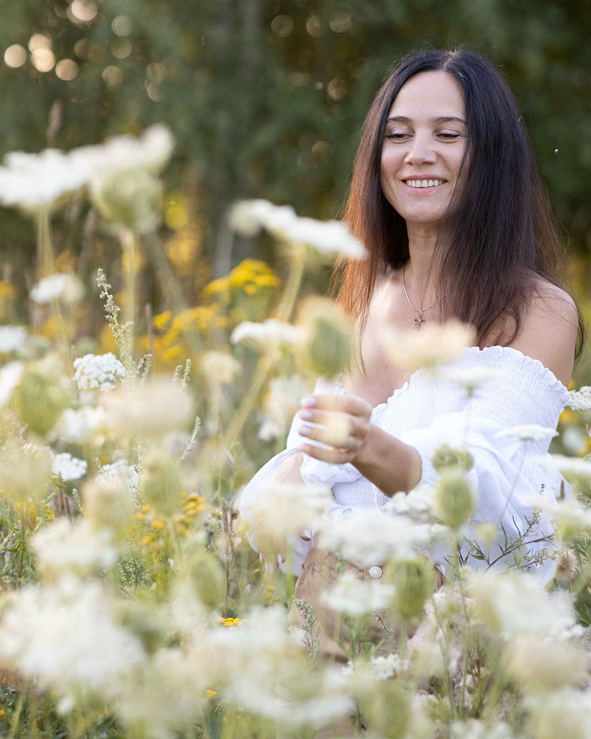 Фото с полевыми цветами. Портретный фотограф Екатерина Лысенко, Москва