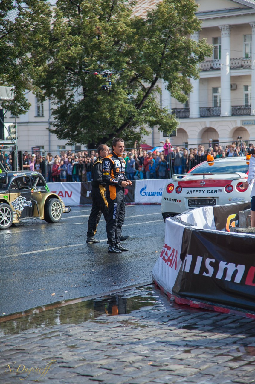 Nissan Nissmo Drive. Профессиональный фотограф Дугинов Николай | Екатеринбург