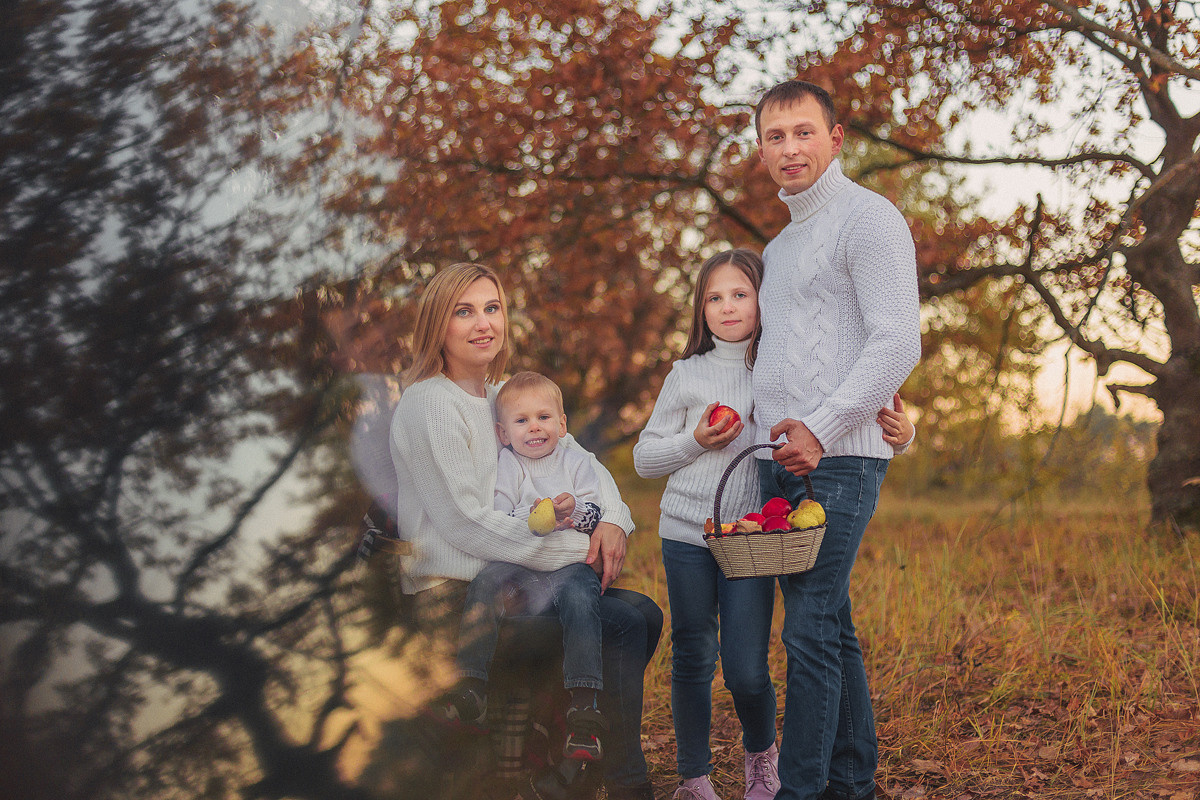 Витя и Оля. Осеннее настроение. Семейный, детский, свадебный фотограф по всей РБ Валера Михневич