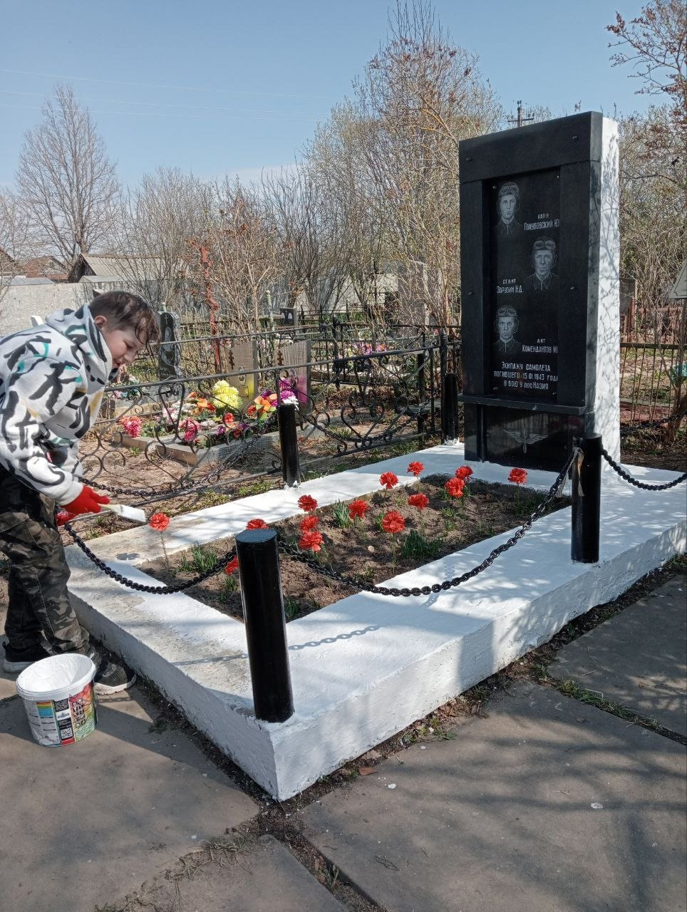 Содержание и благоустройство захоронения. История Назиевского городского поселения