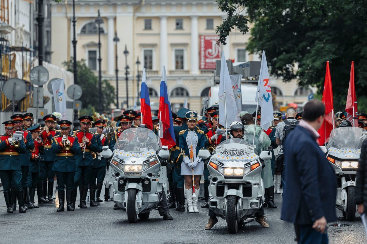 Репортажная съемка Международного фестиваля цветов 2018. Свадебный фотограф СПБ Михаил Песиков