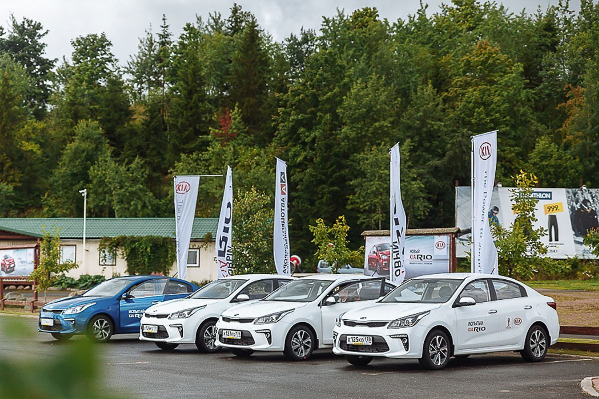 Репортажная съемка презентации нового «Kia Rio». Свадебный фотограф СПБ Михаил Песиков