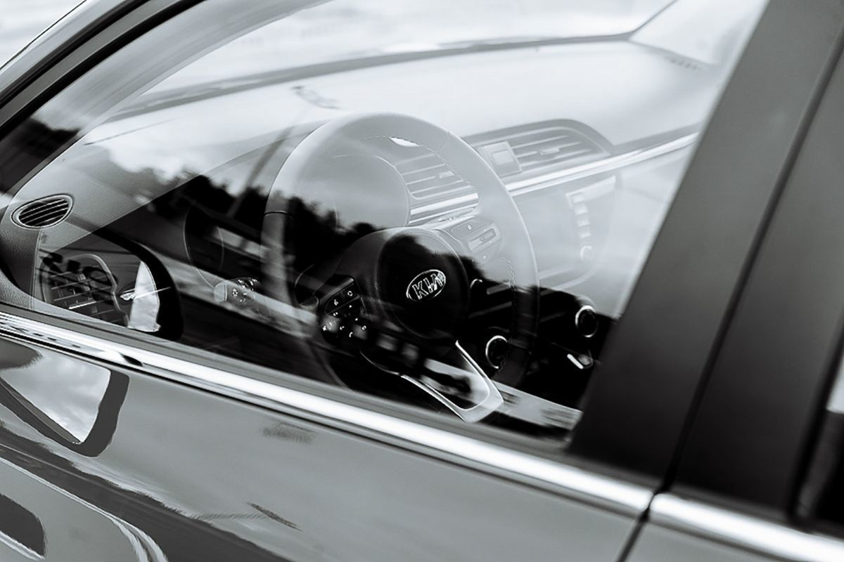 Репортажная съемка презентации нового «Kia Rio». Свадебный фотограф СПБ Михаил Песиков