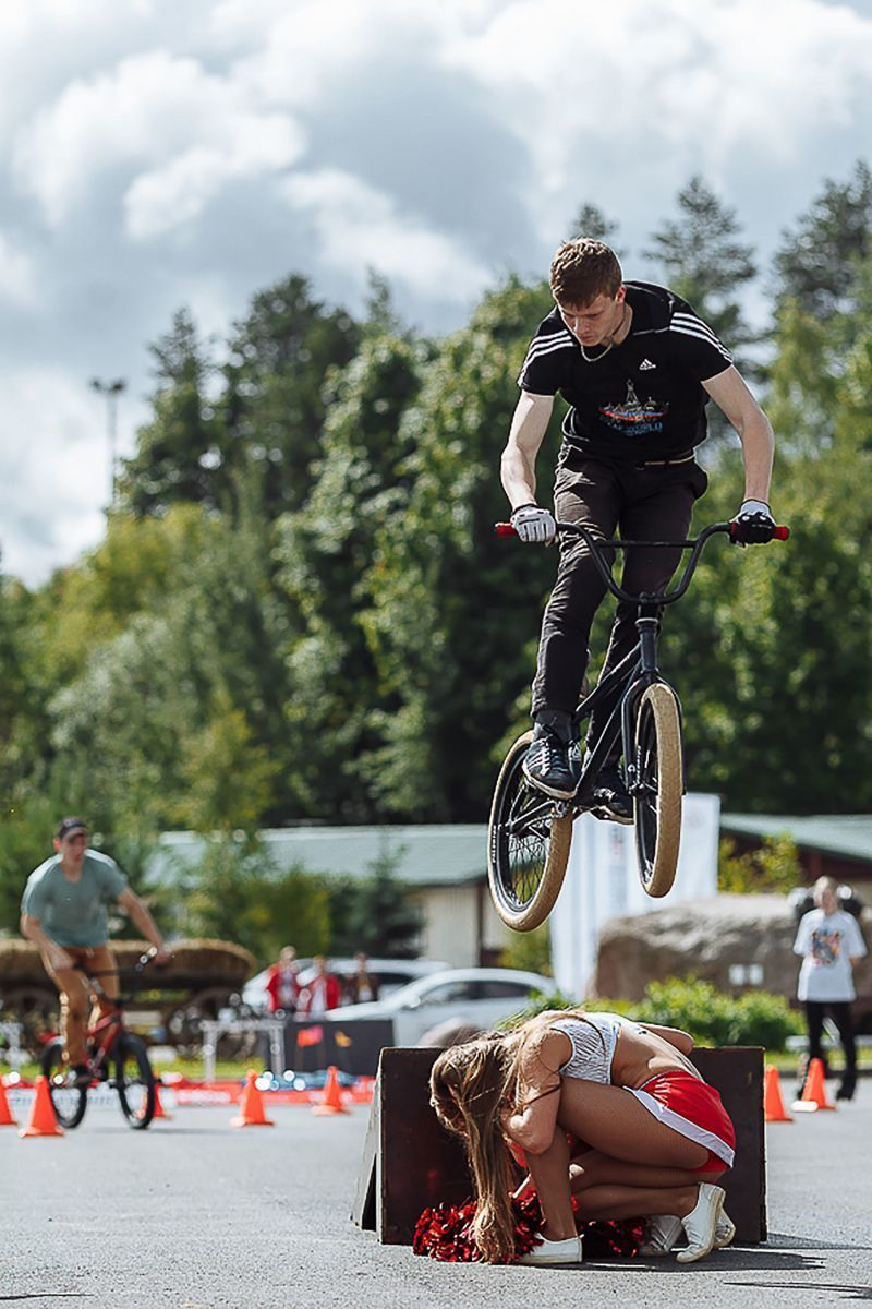 Репортажная съемка презентации нового «Kia Rio». Свадебный фотограф СПБ Михаил Песиков