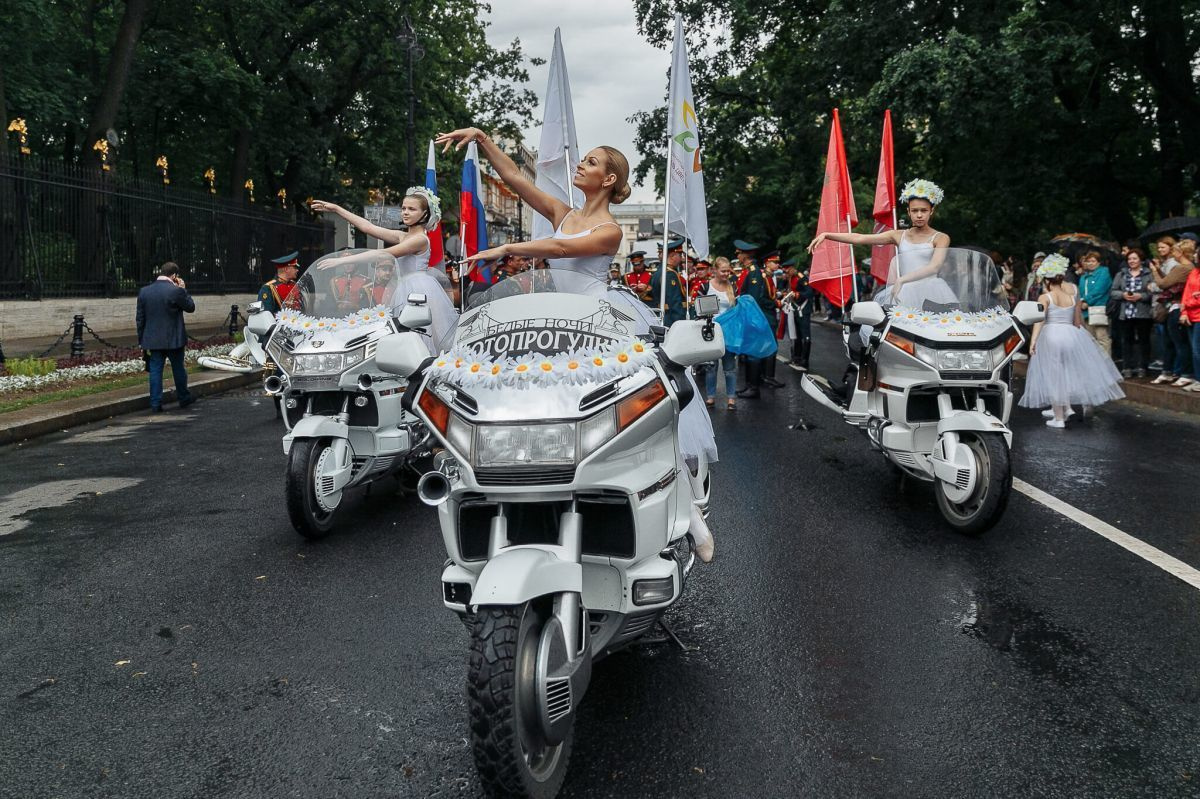 Репортажная съемка Международного фестиваля цветов 2018. Свадебный фотограф СПБ Михаил Песиков