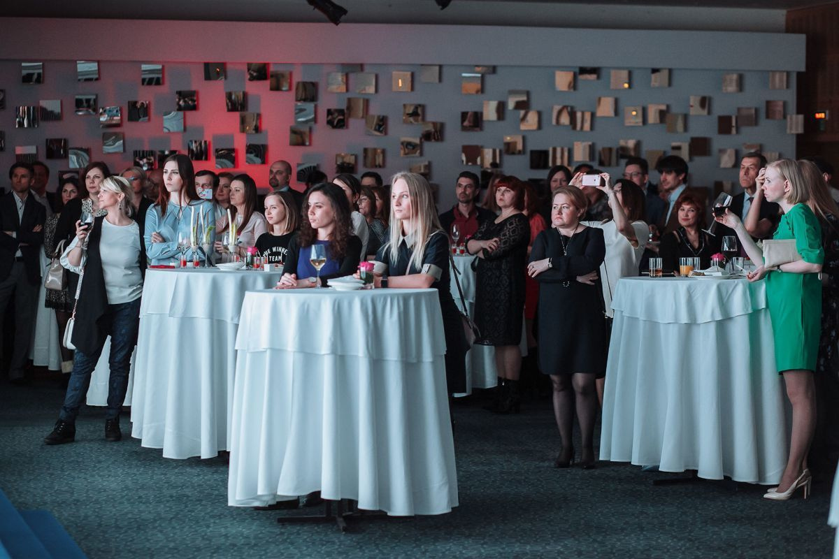 Репортажная съемка мероприятия в честь дня рождения Crown Plaza Hotel. Свадебный фотограф СПБ Михаил Песиков