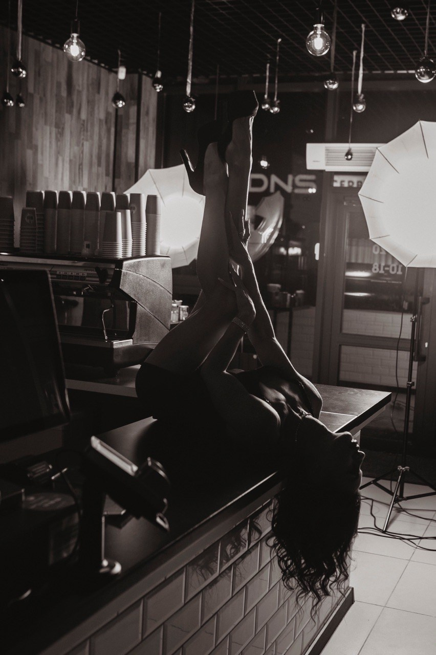 БАРМИНА БИКИНИ. Фотограф для маркетплейсов Михаил Бове