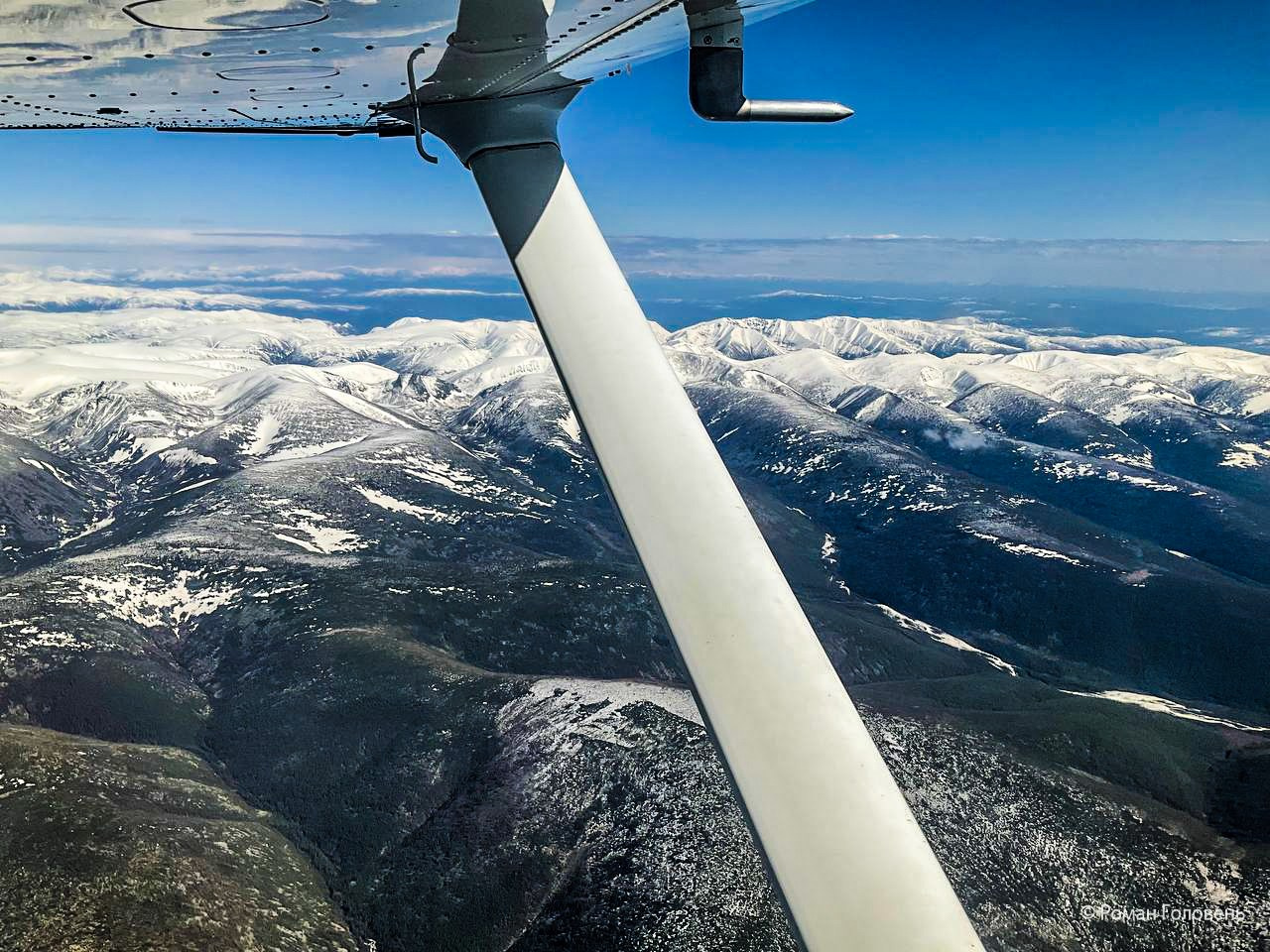 Перегон Cessna-206 из Москвы в Нерюнгри (2023г). Фотоальбом показывающий увлекательный мир авиации и мир медведей Андрея Иванова