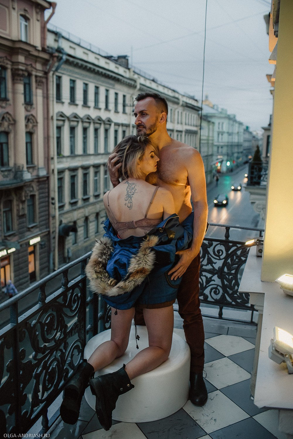 Страстная история в отеле. Семейный, портретный и свадебный фотограф в Санкт-Петербурге и Москве