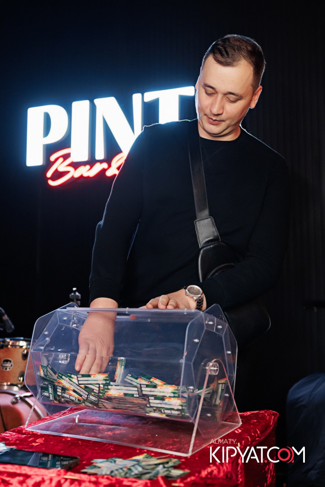 ПИНТА НА ДОСТЫК. КИПЯТКОМ АЛМАТЫ!