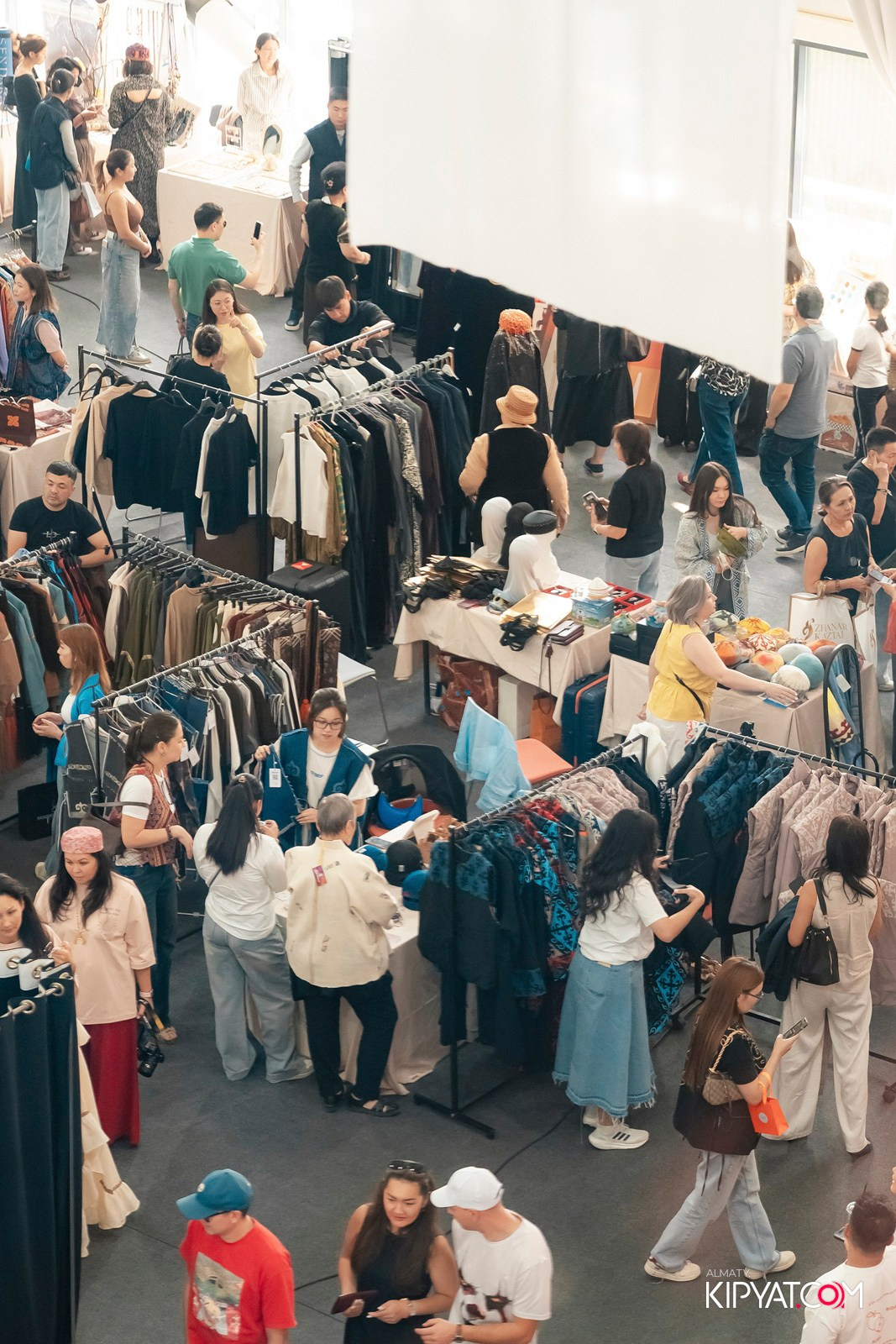 ETHNO POP-UP STORE, SABANTOI B SADU ARENA. КИПЯТКОМ АЛМАТЫ!