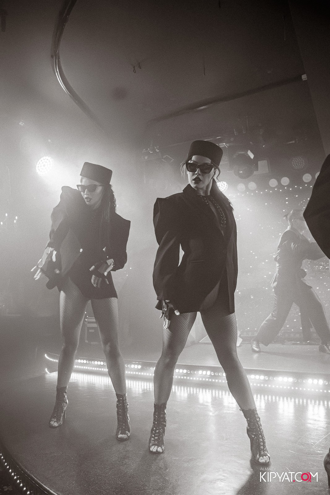 MARUV THE THEATER. КИПЯТКОМ АЛМАТЫ!