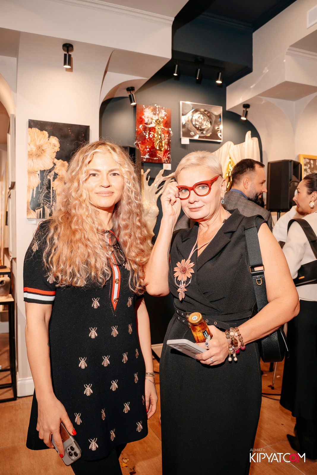 ОТКРЫТИЕ ХУДОЖЕСТВЕННОЙ ГАЛЕРЕИ ETNA ART LAB. КИПЯТКОМ АЛМАТЫ! Фотосъемка мероприятий в Алматы