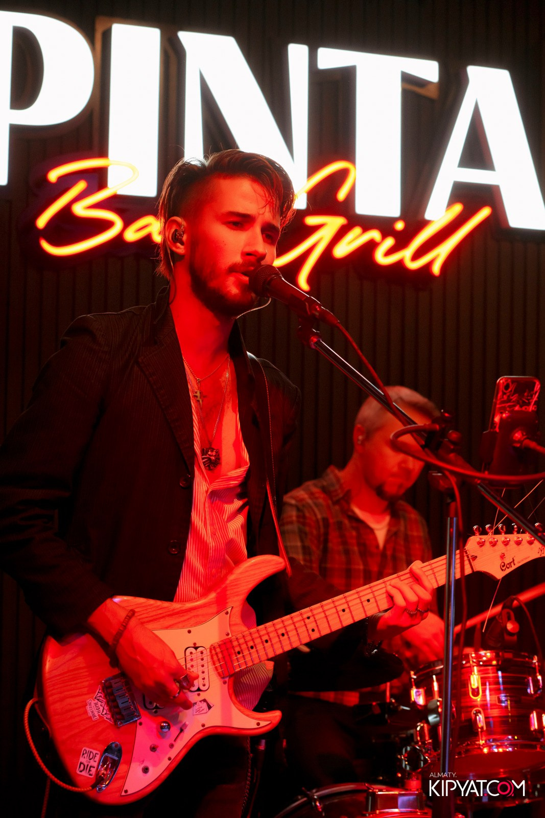 ОКТOBERFEST — ПИНТА НУРЛЫ-ТАУ. КИПЯТКОМ АЛМАТЫ!