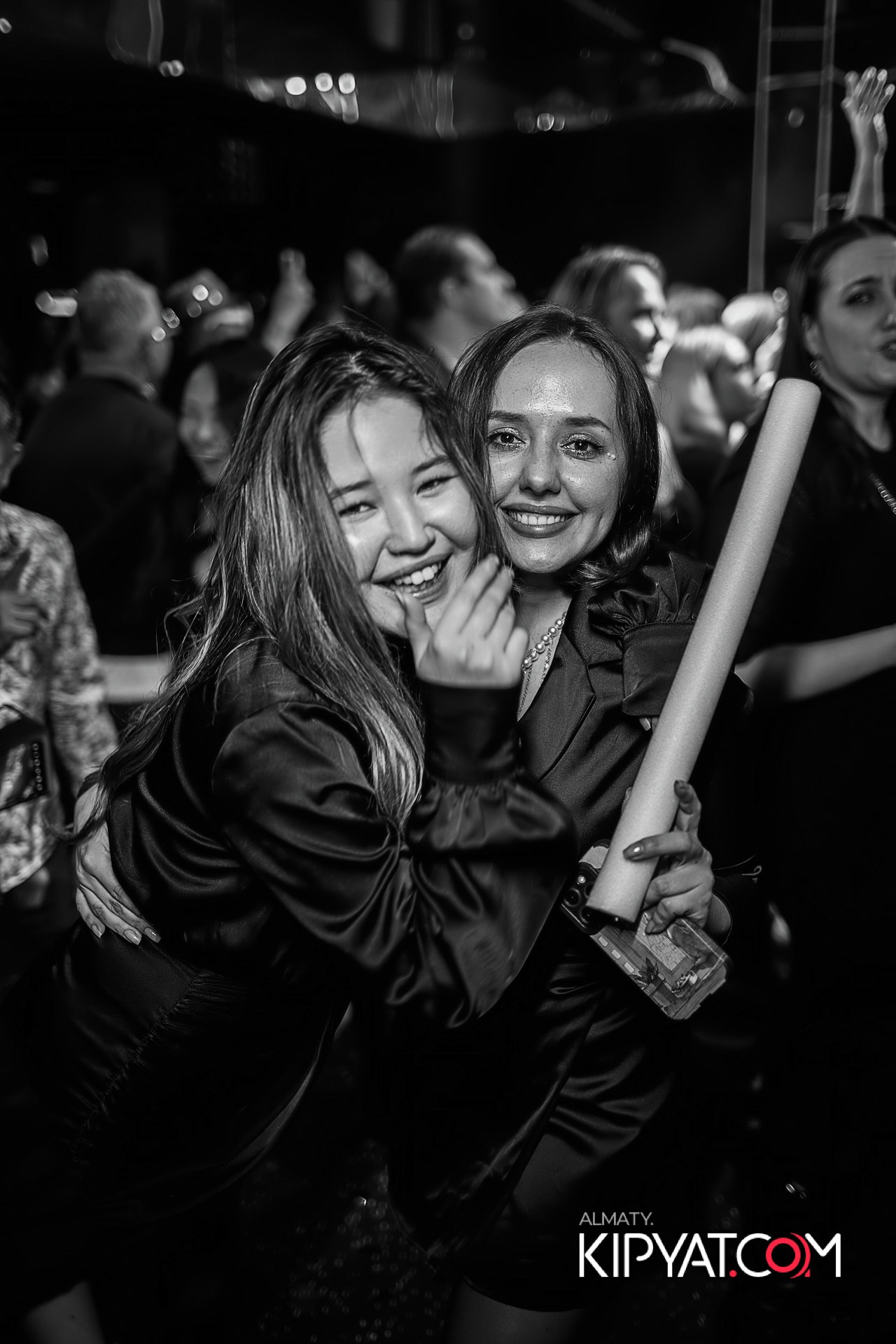 SANTA BARBARA — ВЫСТУПЛЕНИЕ ГРУППЫ REFLEX. КИПЯТКОМ АЛМАТЫ!