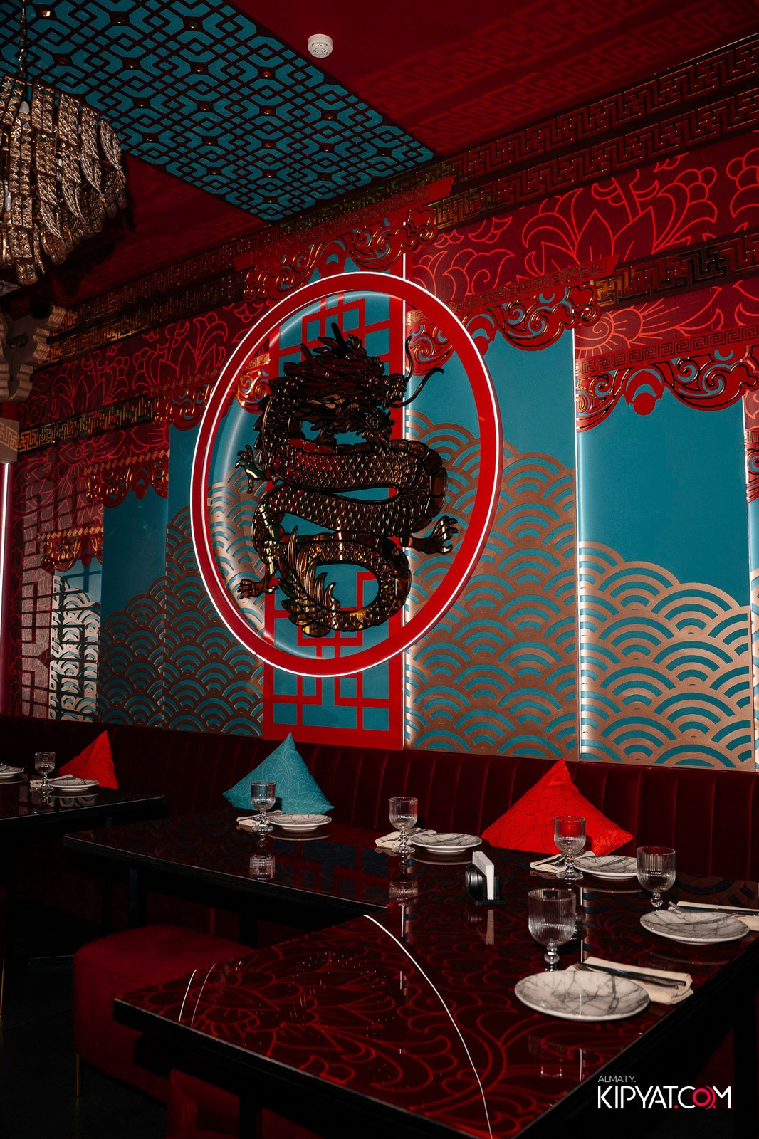 MOOD KARAOKE & TERRACE. КИПЯТКОМ АЛМАТЫ!