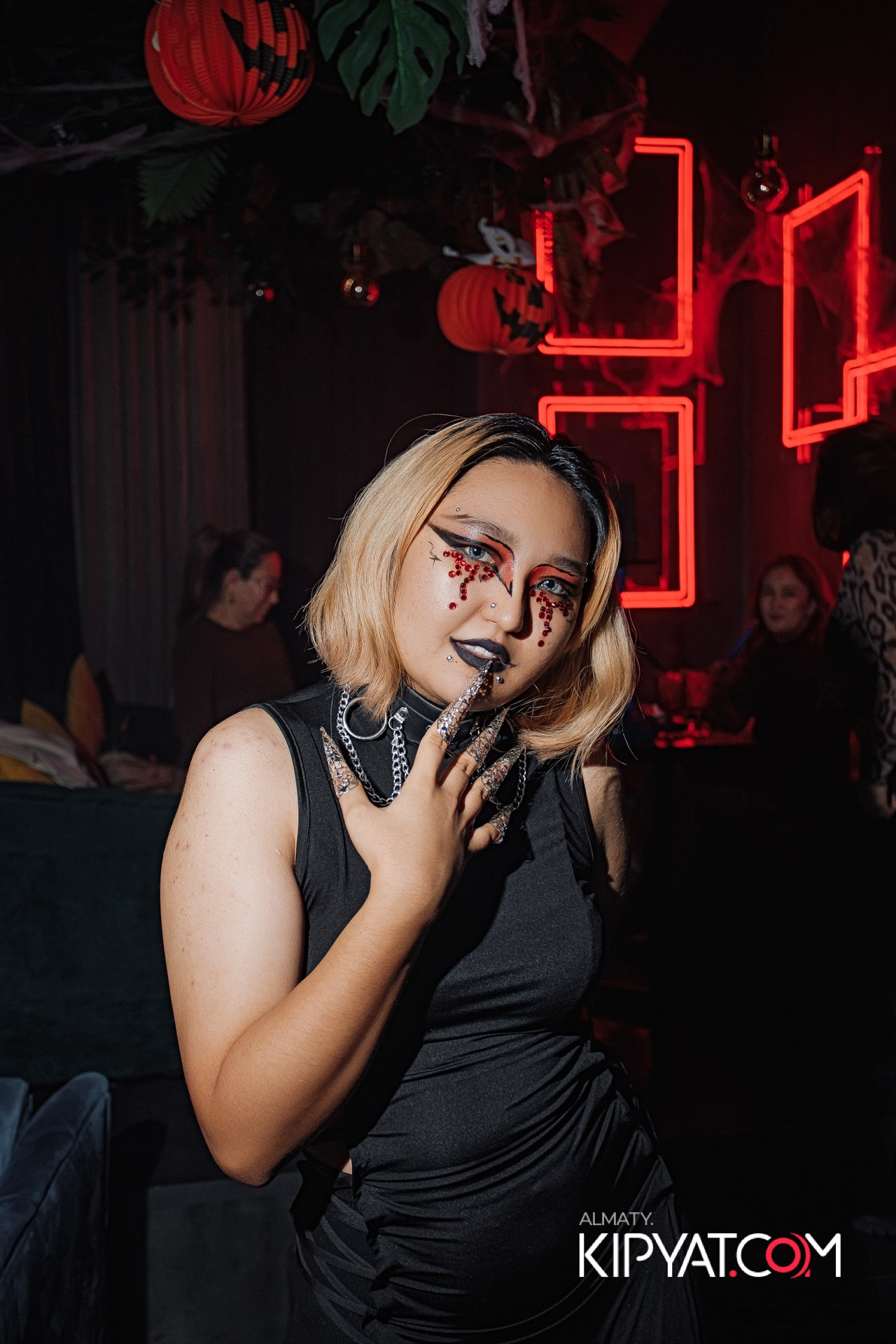 ДОРОГАЯ, Я НЕ ПИЛ. КИПЯТКОМ АЛМАТЫ!