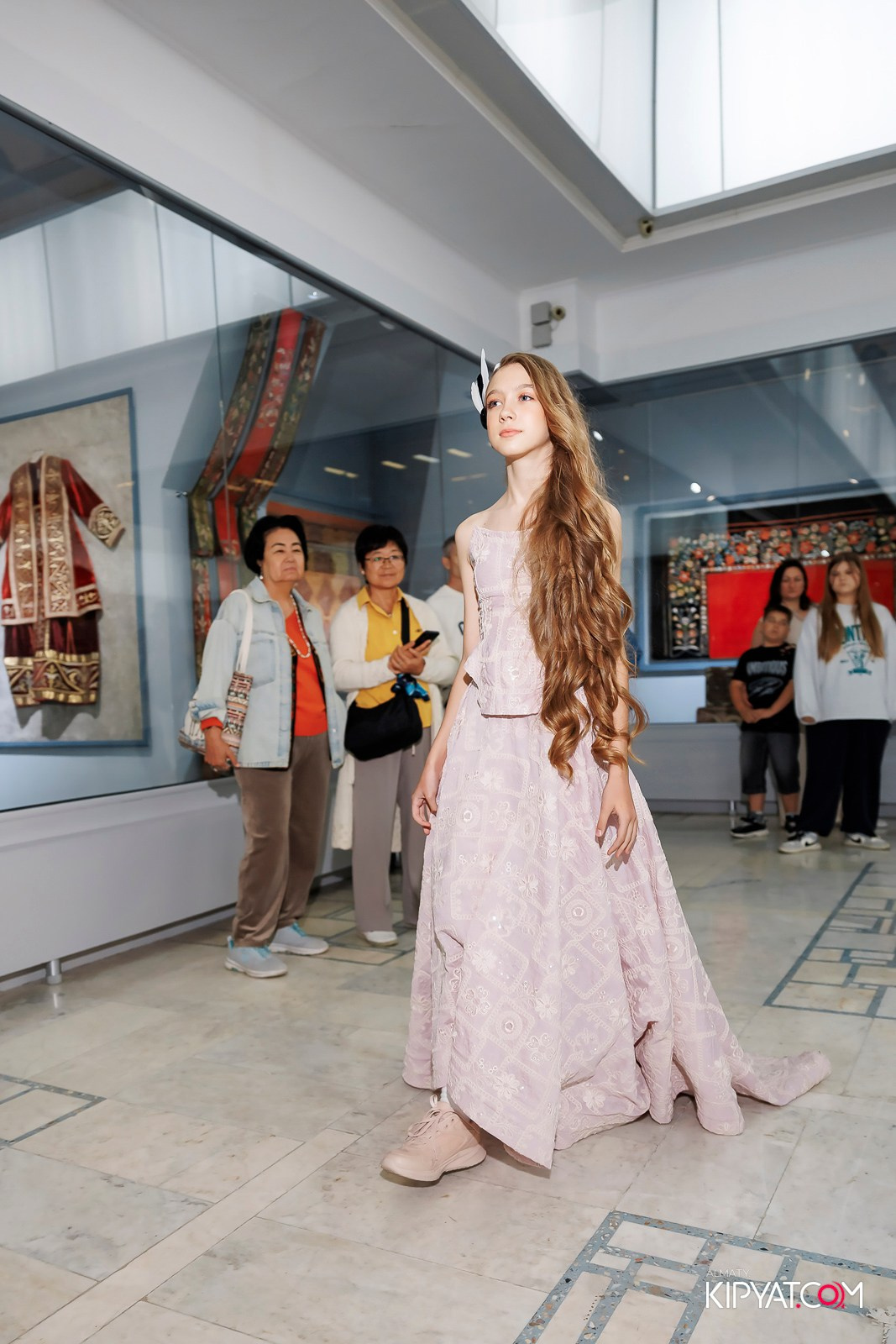 JUNIOR MODELS SHOW. ПЕРФОМАНС НОЧЬ В МУЗЕЕ. КИПЯТКОМ АЛМАТЫ! Фотосъемка мероприятий в Алматы