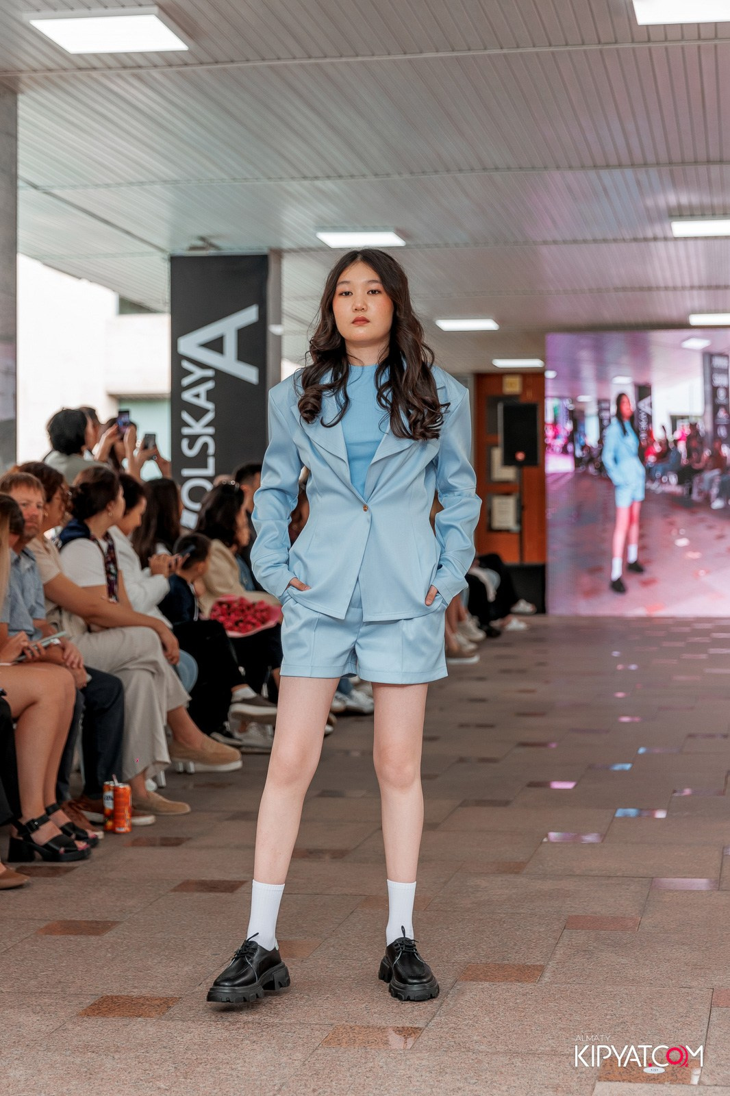 JUNIOR FASHION SHOW. КИПЯТКОМ АЛМАТЫ!