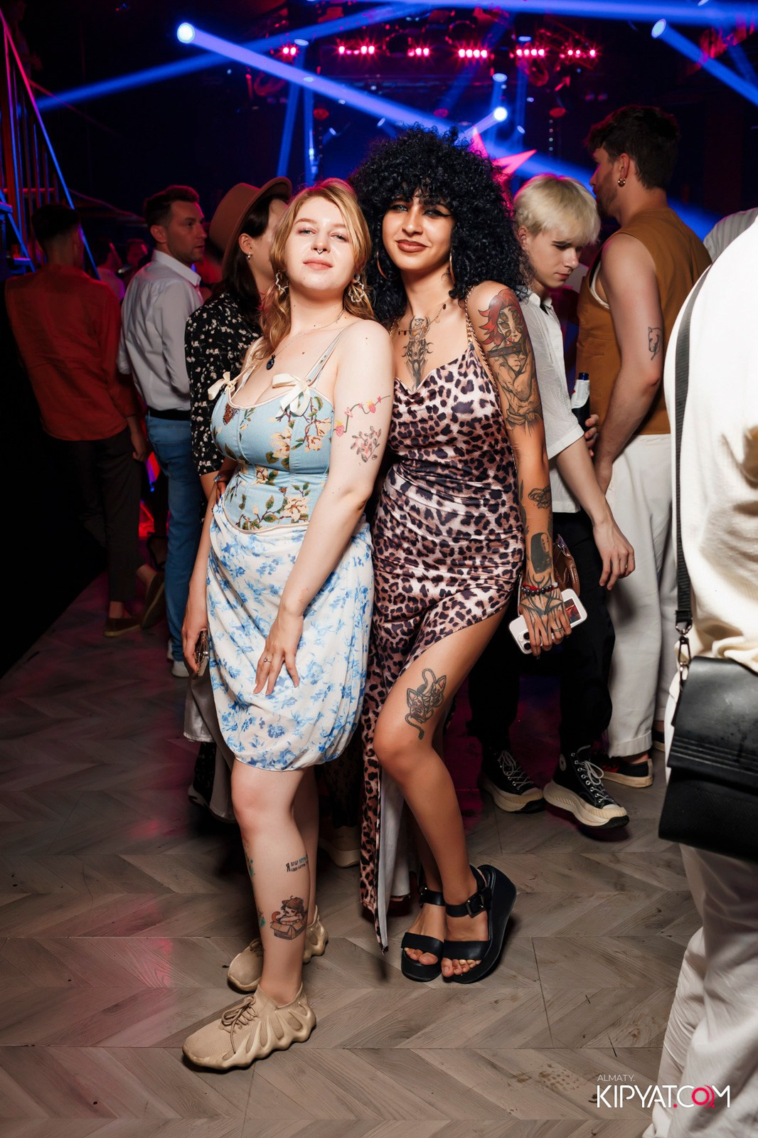 НОЧНОЙ КЛУБ ICON. КИПЯТКОМ АЛМАТЫ!