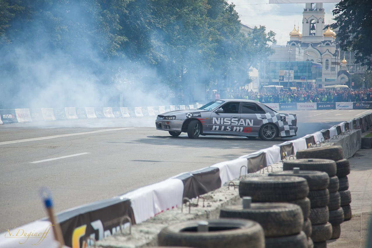 Nissan Nissmo Drive. Профессиональный фотограф Дугинов Николай | Екатеринбург