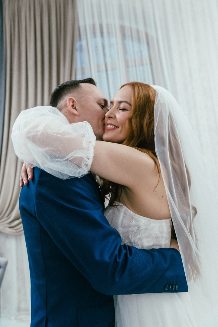 Свадебная фотосъемка в ресторане Турандот в Москве. Жуков Илья  свадебный фотограф в Москве