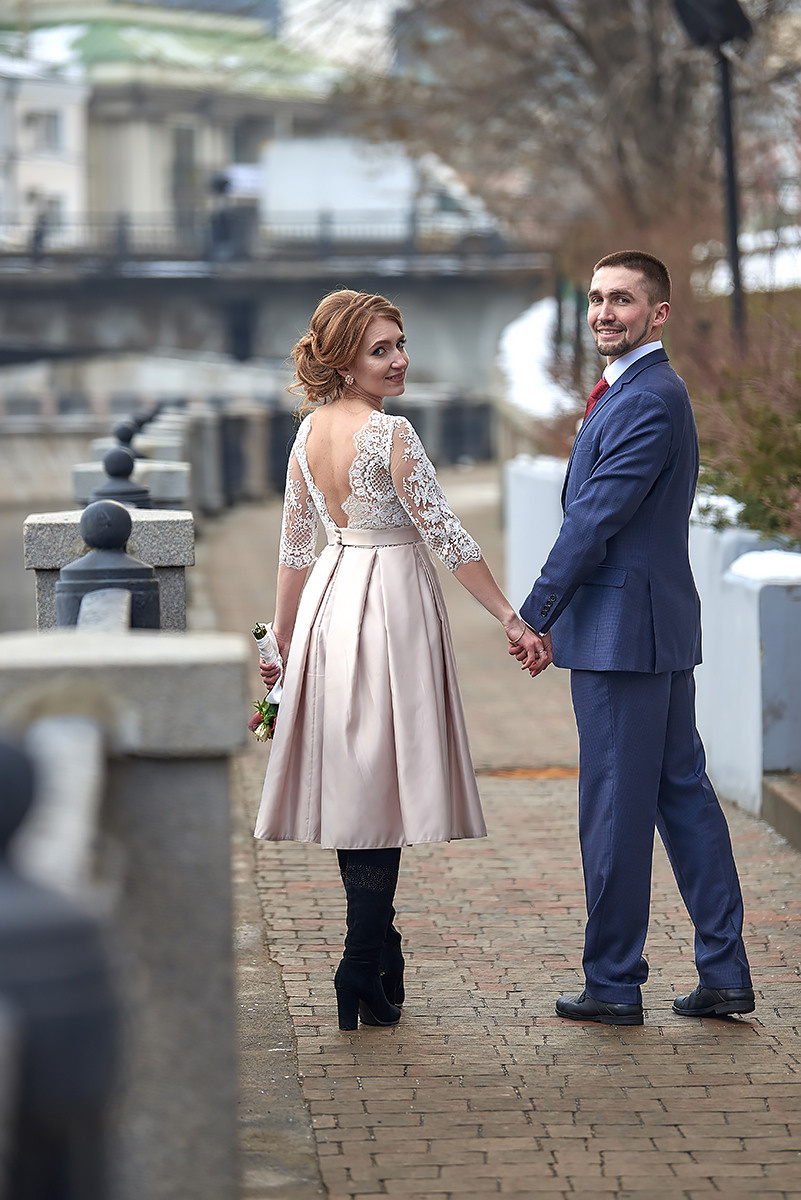 Свадебные фотосъемки профессиональным фотографом Виталием Мишутиным в городских локациях