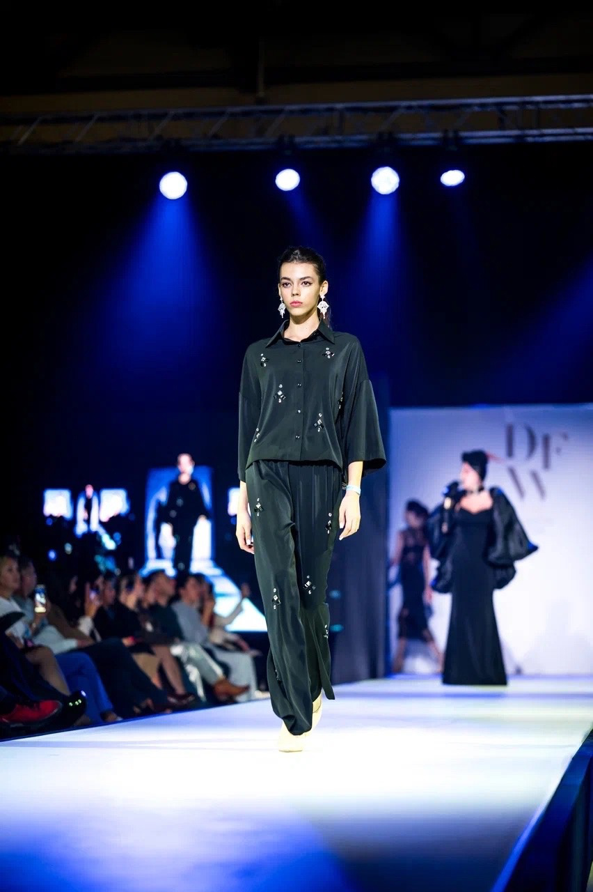 Куделина Елизавета. Model base