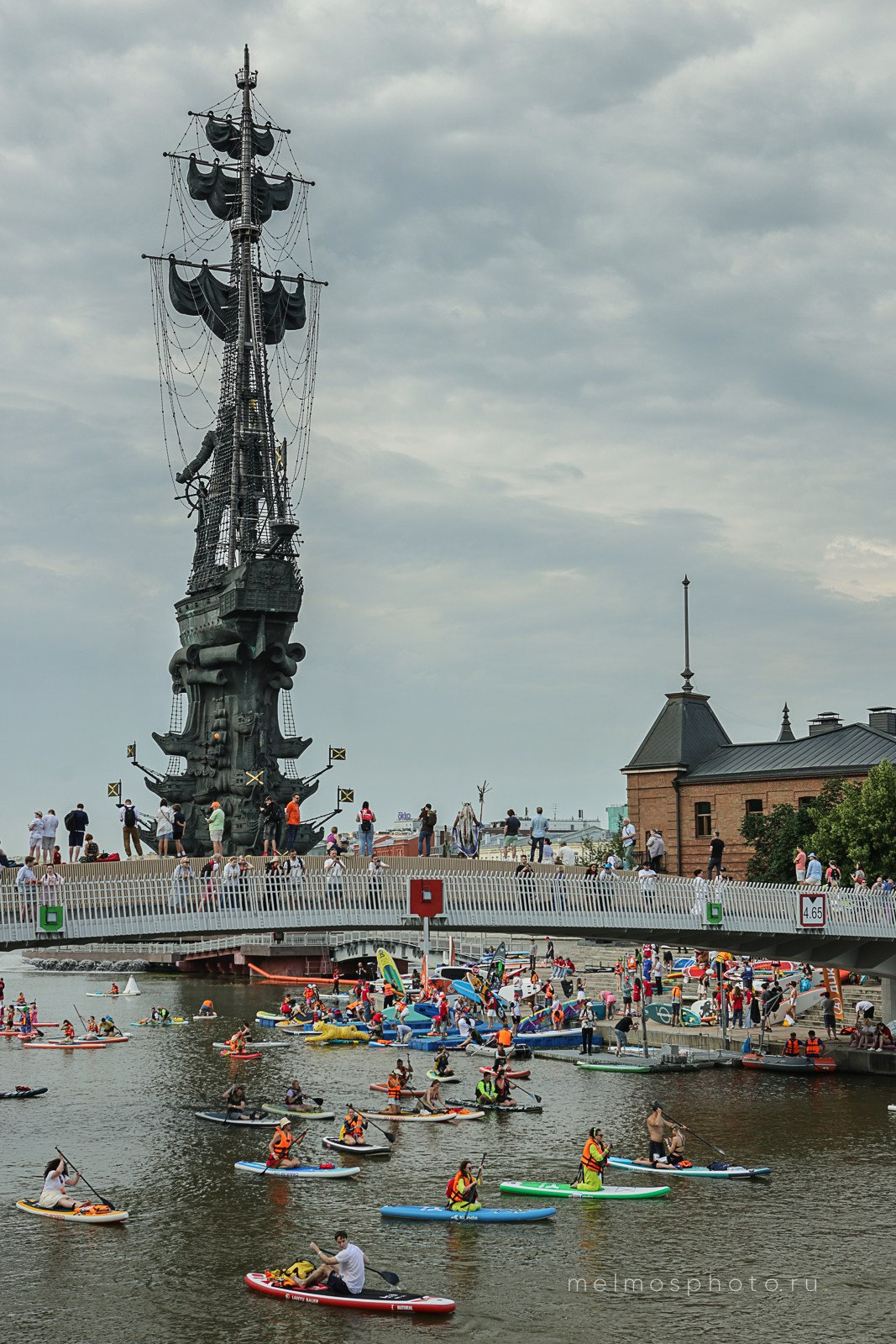Сап-фестиваль «Вот сап, Москва!». Репортажный, архитектурный, театральный и файн-арт фотограф Лена Мельникова в Москве