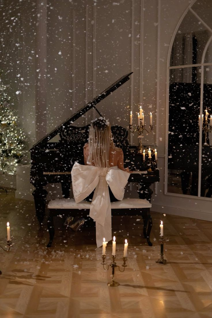 Тренды новогодних съемок 2025. Фотограф в Екатеринбурге Артём Зайнетдинов