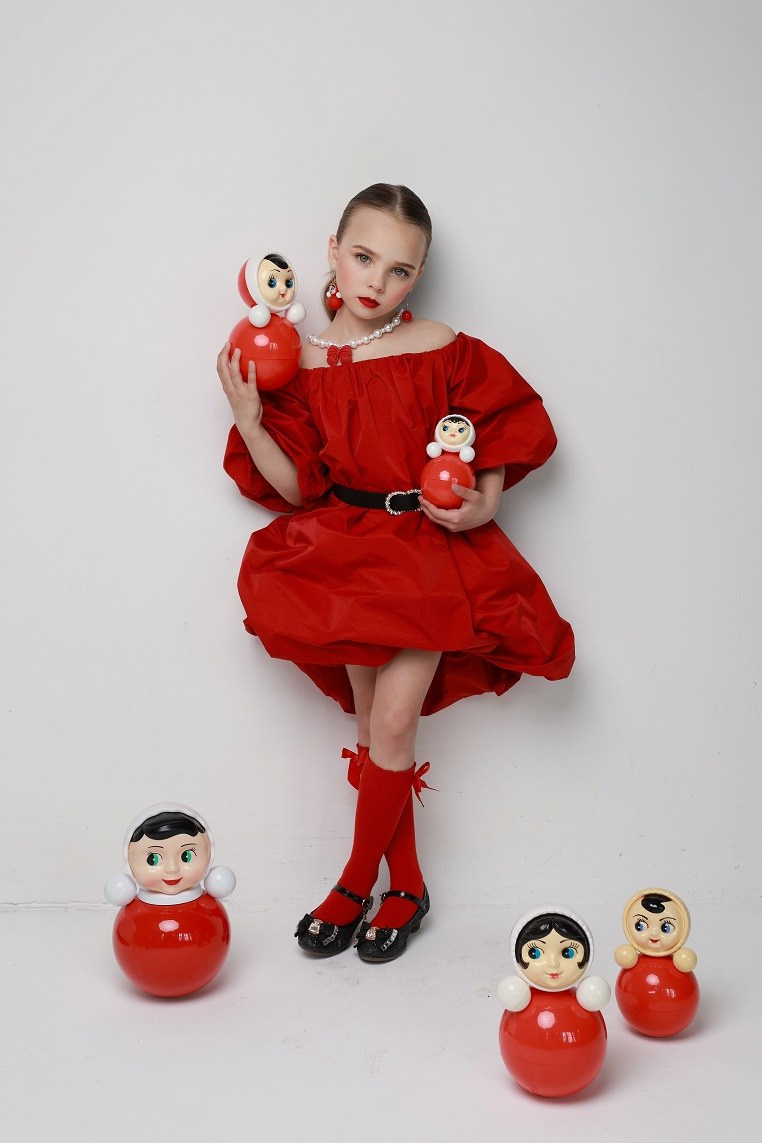 Соня Володина. Съёмка одежды для маркетплейсов и брендов Morozova Production