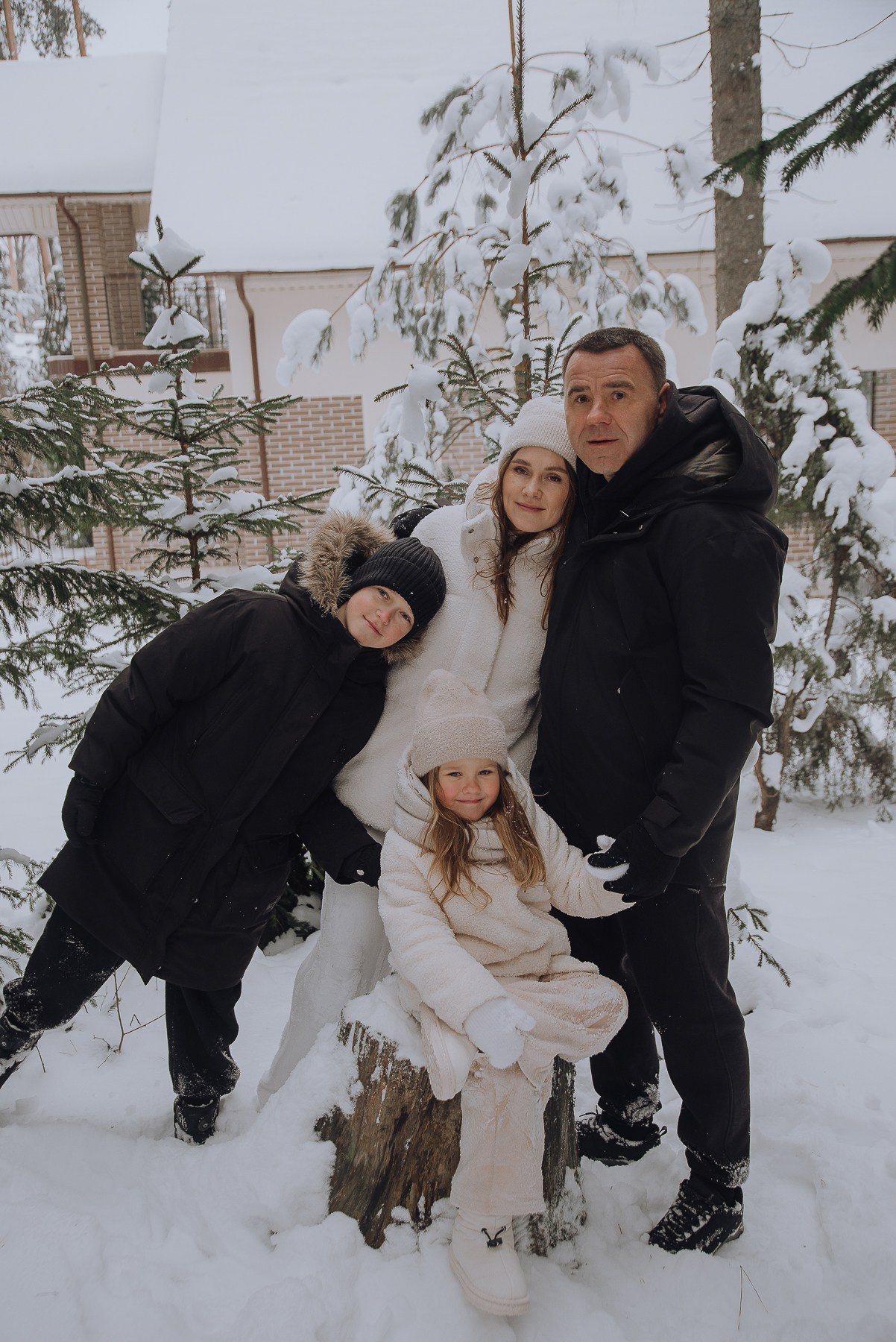 Happy moments_Юра, Наташа и дети. Свадебный и семейный фотограф в Минске Яна Новак