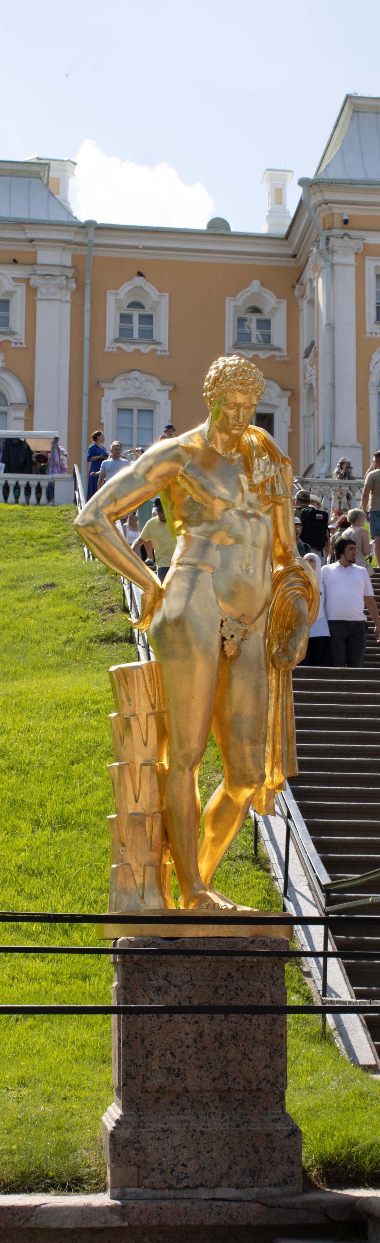 Каскады Петергофа