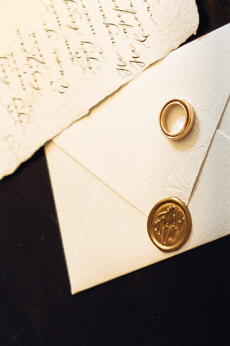 УТРО ЖЕНИХА И НЕВЕСТЫ В ПИТЕРСКОЙ КВАРТИРЕ И СЬЕМКА С СВАДЕБНЫХ ОБРАЗАХ. Профессиональный фотограф, Санкт-Петербург — Виктория Богомолова