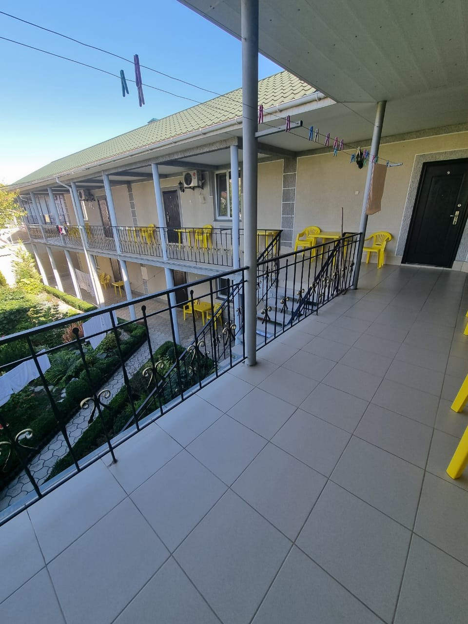 Номера на ул. 13 Ноября. Отдых в Евпатории без забот — аренда жилья, трансфер, размещение под ключ