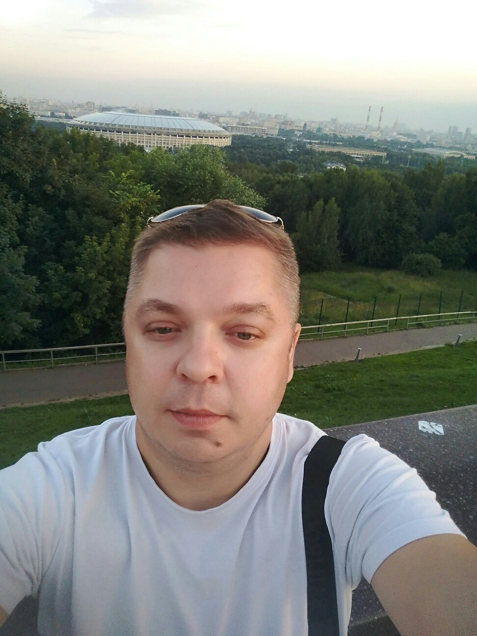 Прогулка на Воробьевых горах | 25.07.2017. Галерея Фантим