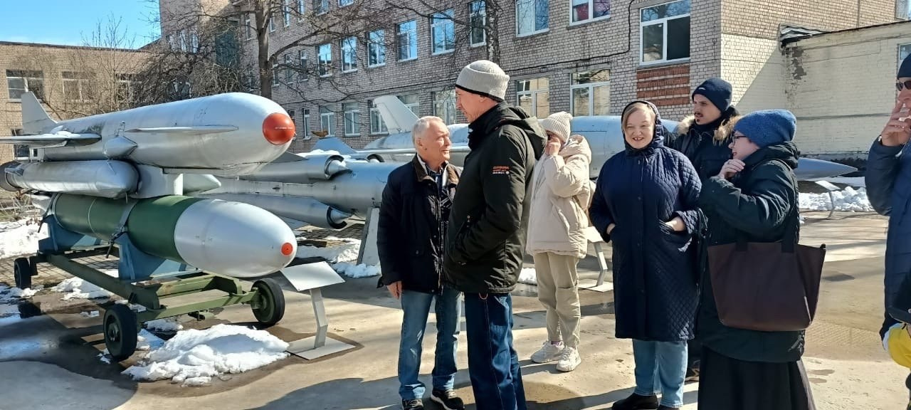 Дубна. Экскурсионная поездка | 12.04.2025. Галерея Фантим