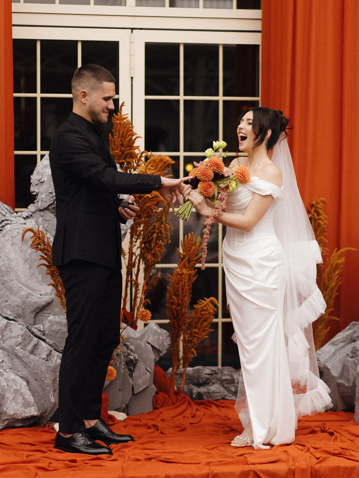 Свадебный и индивидуальный фотограф в Челябинске Евгения Негодяева