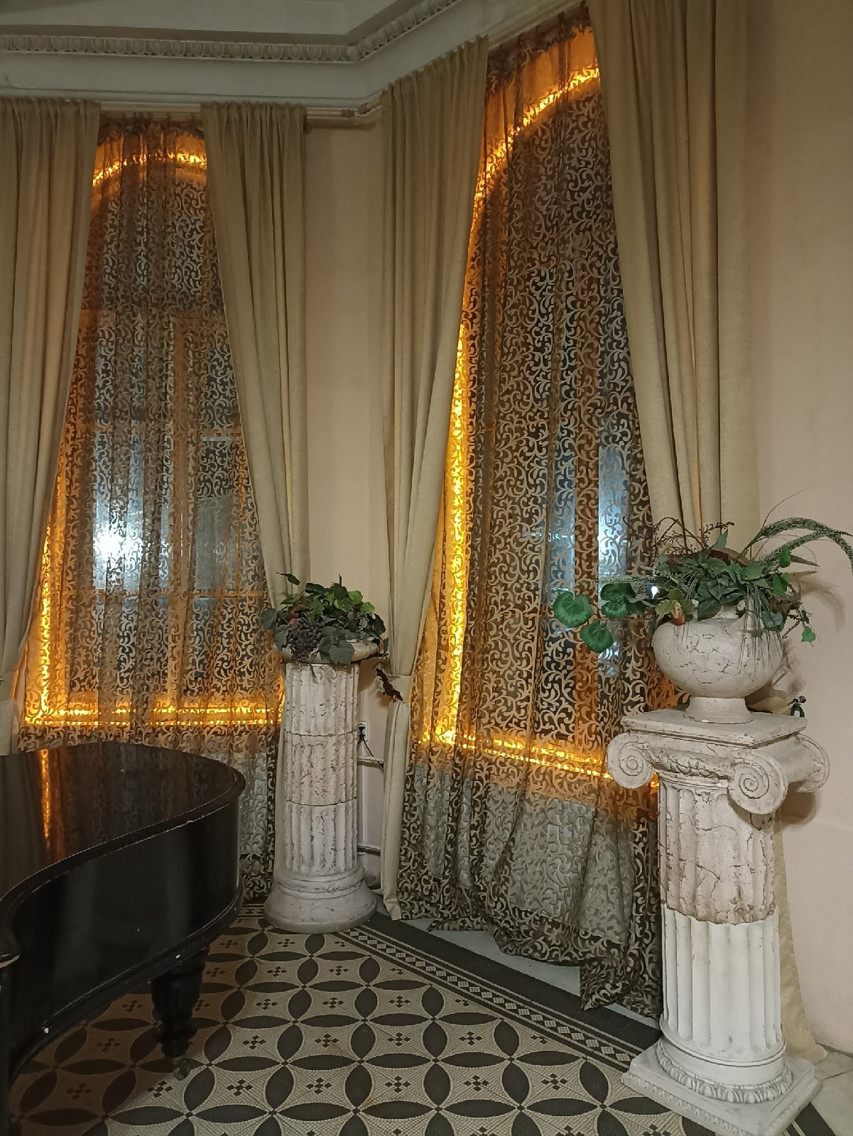 Особняк Шрёдера, Петроградская набережная - 32