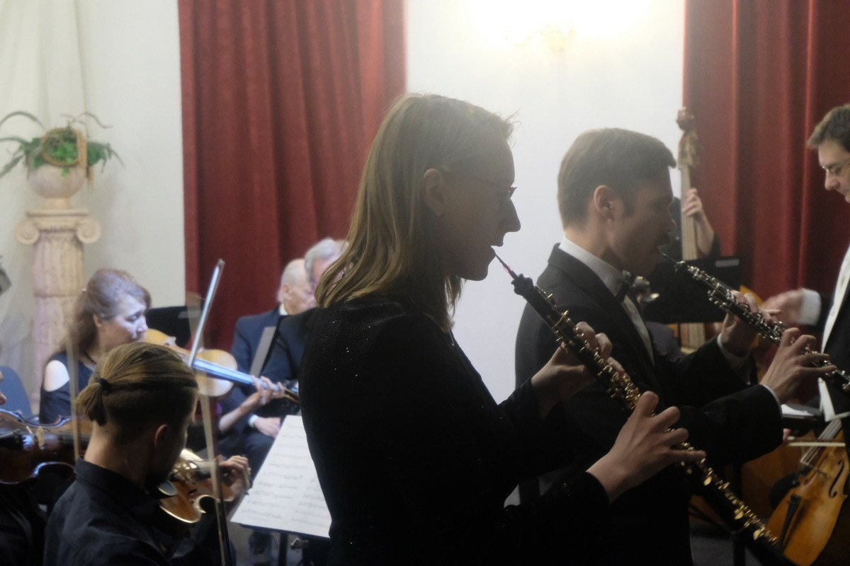 особняк Шрёдера. Оркестр, концерт, Дом Шрёдера