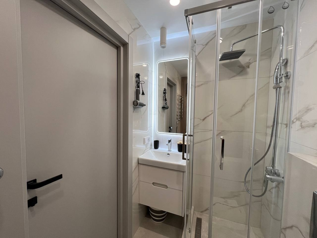 Уютные, стильные апартаменты в центральном районе Сочи!. Квартиры посуточно, длительно в Сочи, LARA APART GROUP