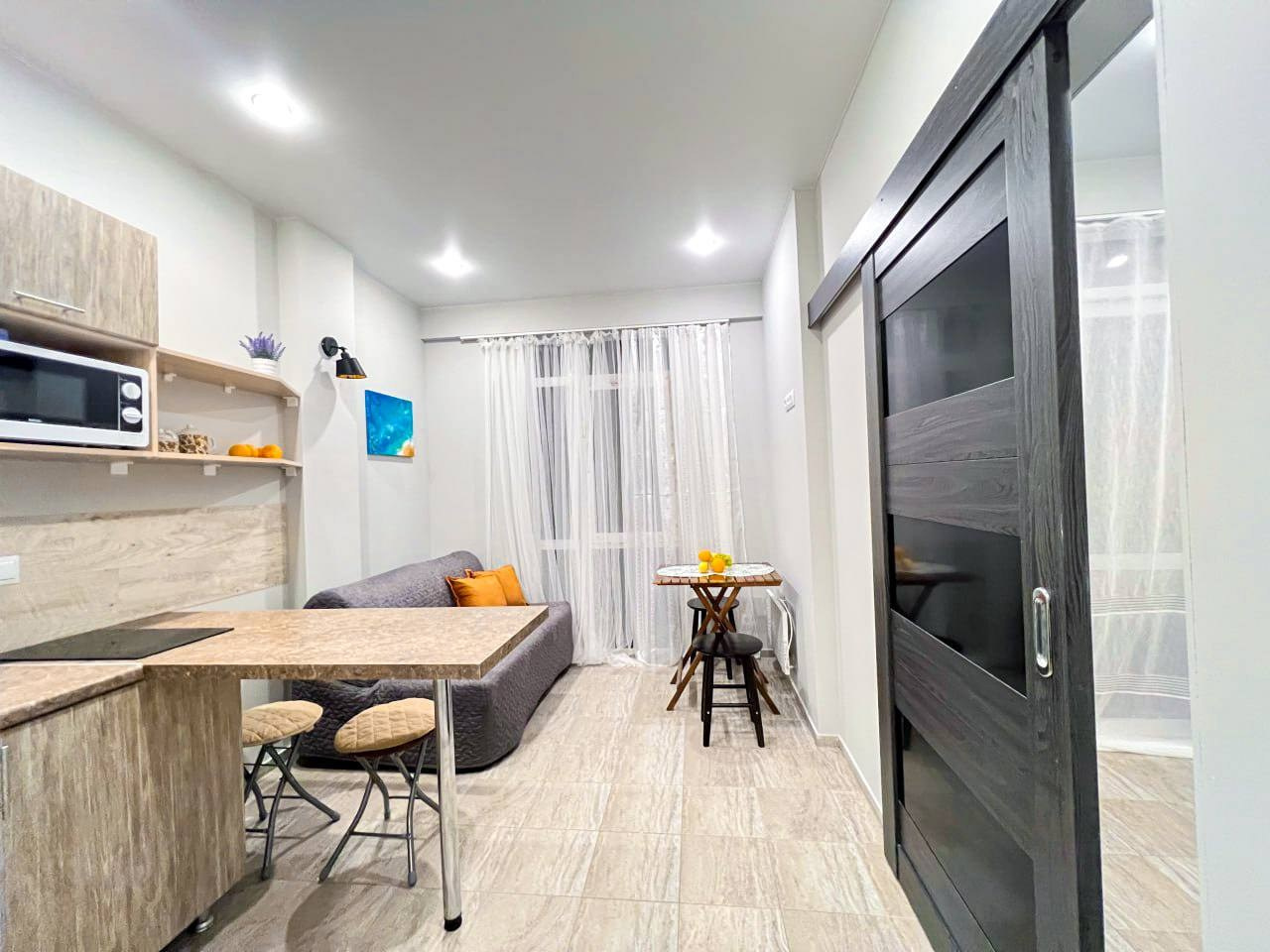 ТОП ЛОКАЦИЯ! Уютная квартира с балконом в Сириусе!. Квартиры посуточно, длительно в Сочи, LARA APART GROUP