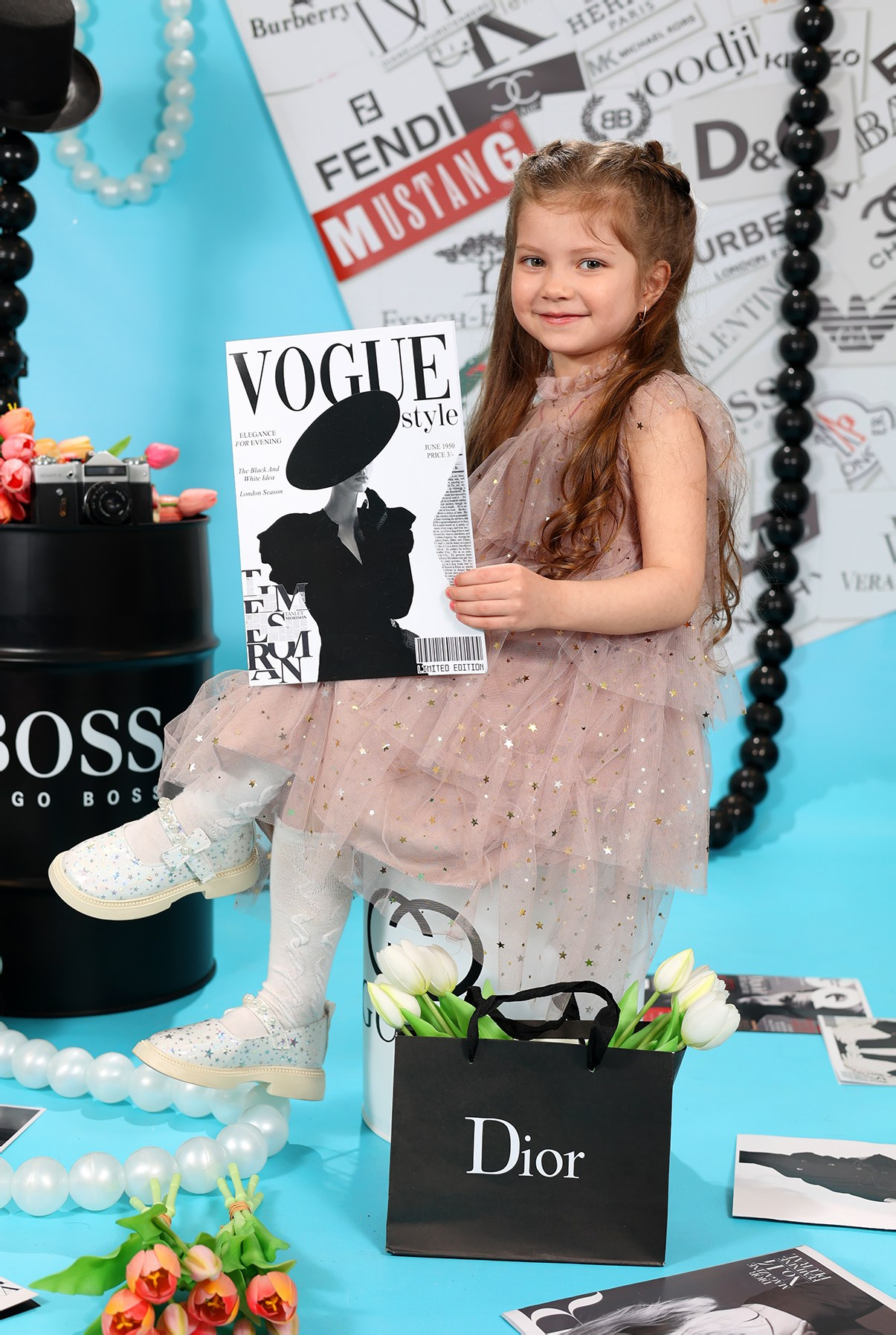 На стиле ФЭШН. Выпускные альбомы в Иваново в детский сад и школу. Александр и Светлана Янкины