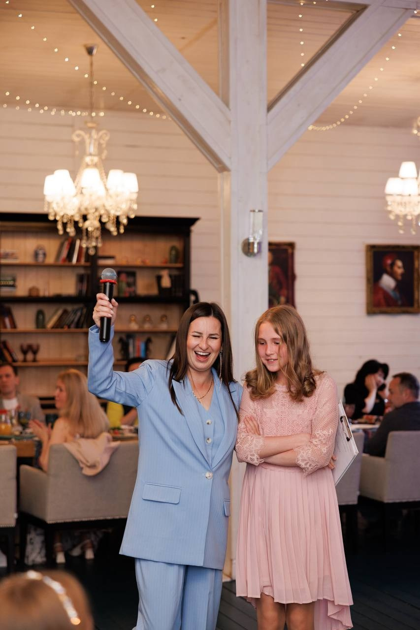 Выпускной 4 класс. Ведущий на свадьбу юбилей корпоратив в Москве и МО Светлана Винокурова