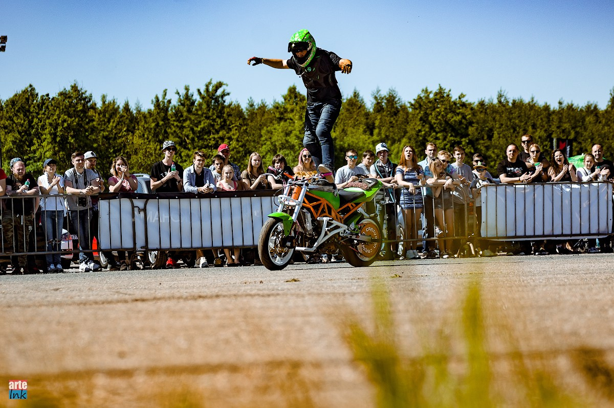 Выступление команды SMT на VW Fest. Фотограф на мероприятие, форум, конференцию, выставку в Москве Артём Соболев