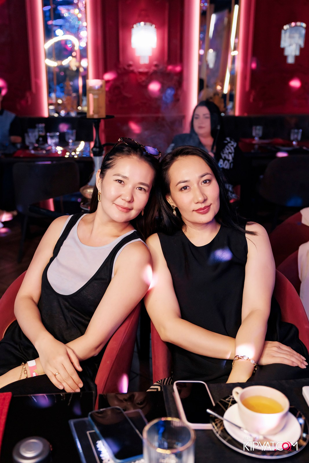 ЗАЯ, НА БИС. КИПЯТКОМ АЛМАТЫ!