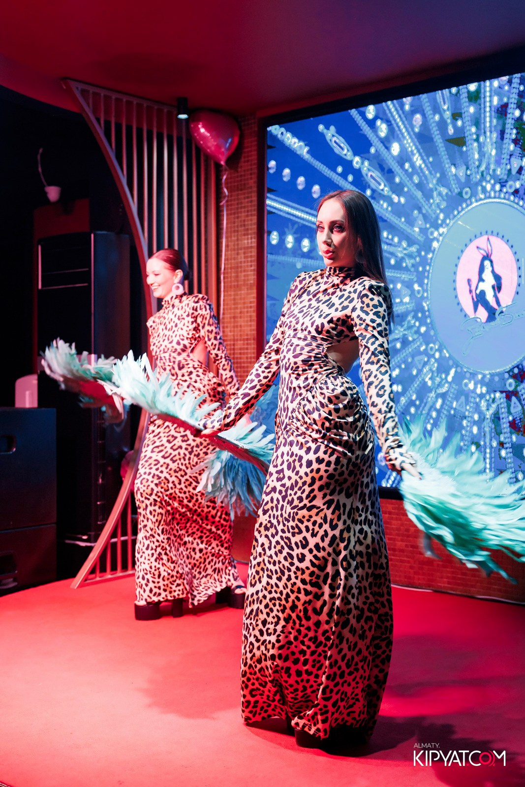 ЗАЯ, НА БИС. КИПЯТКОМ АЛМАТЫ! Фотосъемка мероприятий в Алматы