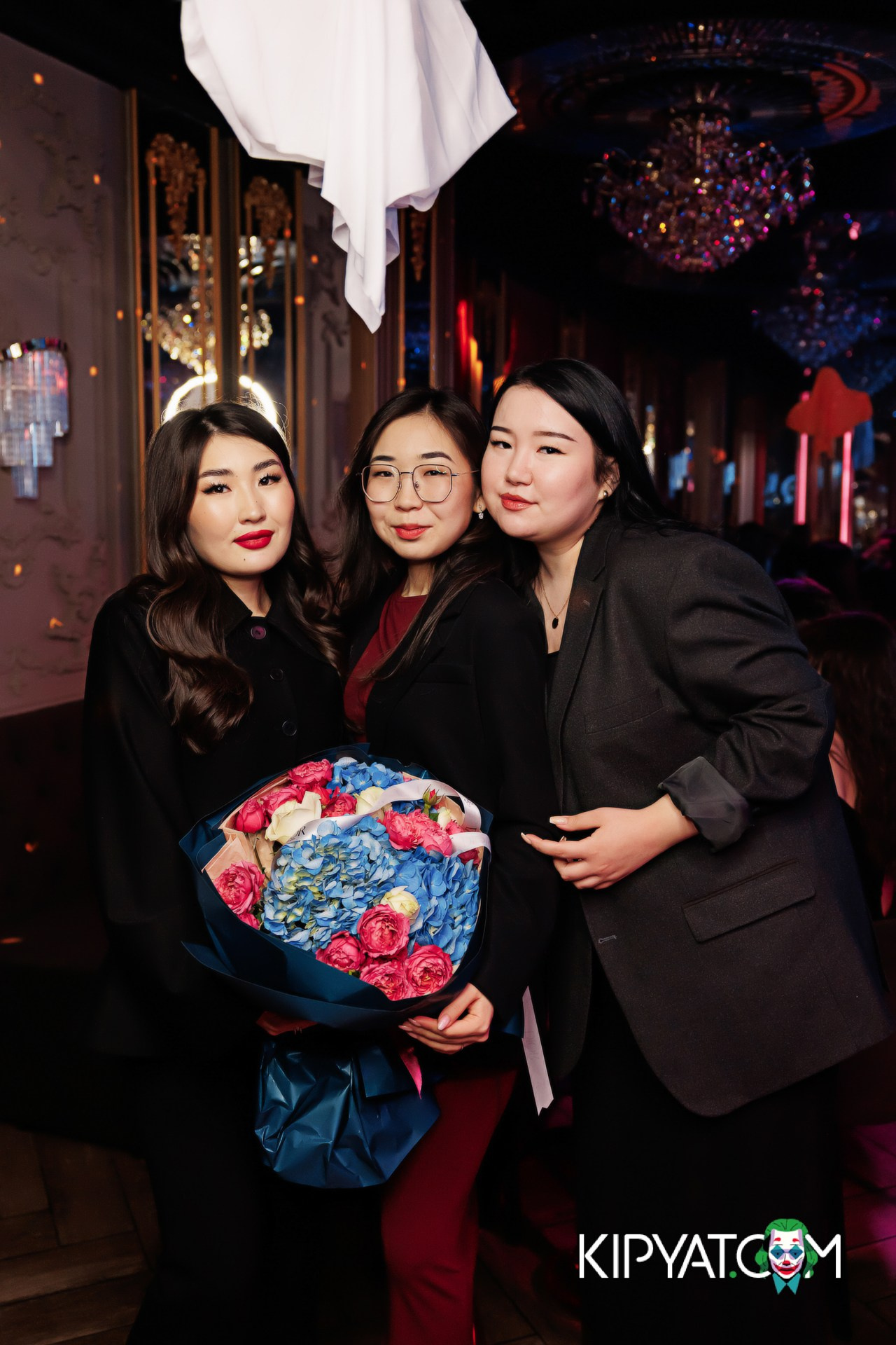 ЗАЯ НА БИС!. КИПЯТКОМ АЛМАТЫ!