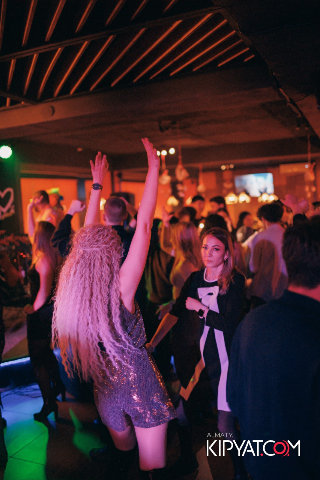 ШАШЛЫКОФФ. КИПЯТКОМ АЛМАТЫ!